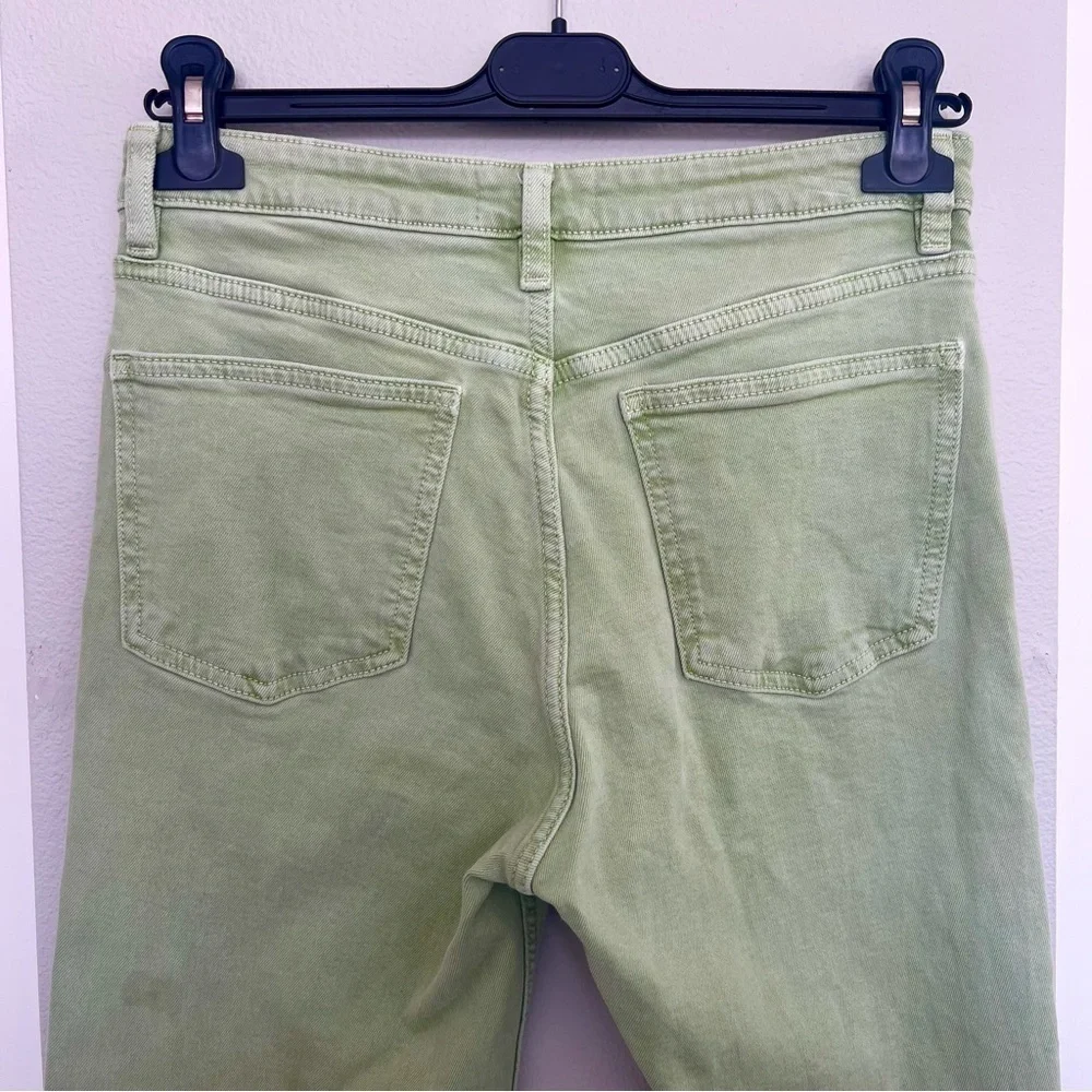 Zara High Rise KickFlare Jeans – Soft Girl  Pastel Retro Style - Pistachio Green